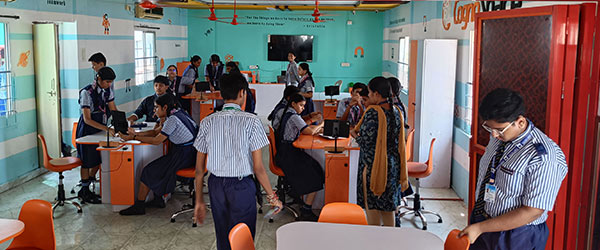 Preparing Students for a Digital and Scientific Future